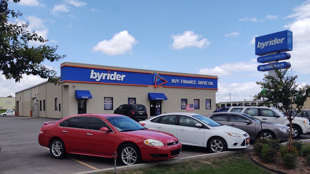 Buy Here Pay Here Car Dealership in Fort Smith, AR