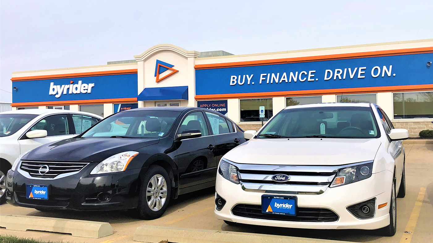 used-car-dealership-in-peoria-il-61615-buy-here-pay-here-byrider