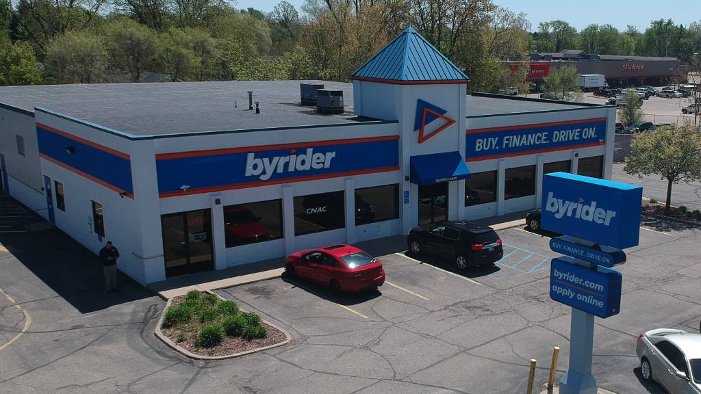 Buy Here Pay Here Car Dealership in Lansing, MI