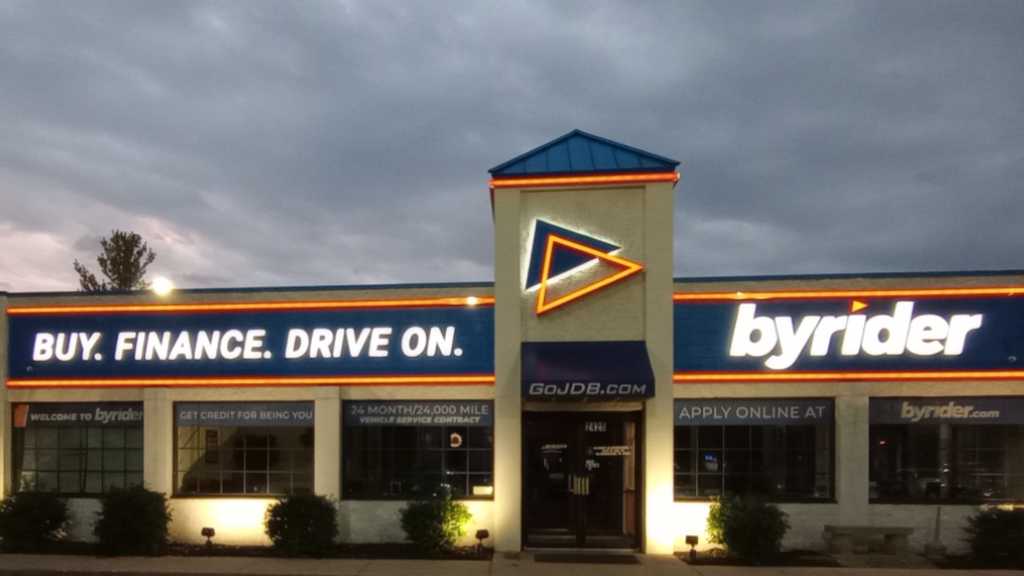 Buy Here Pay Here Car Dealership in Bloomington, IN