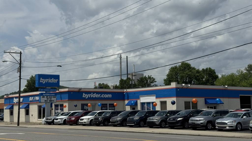 Buy Here Pay Here Car Dealership in South Charleston, WV