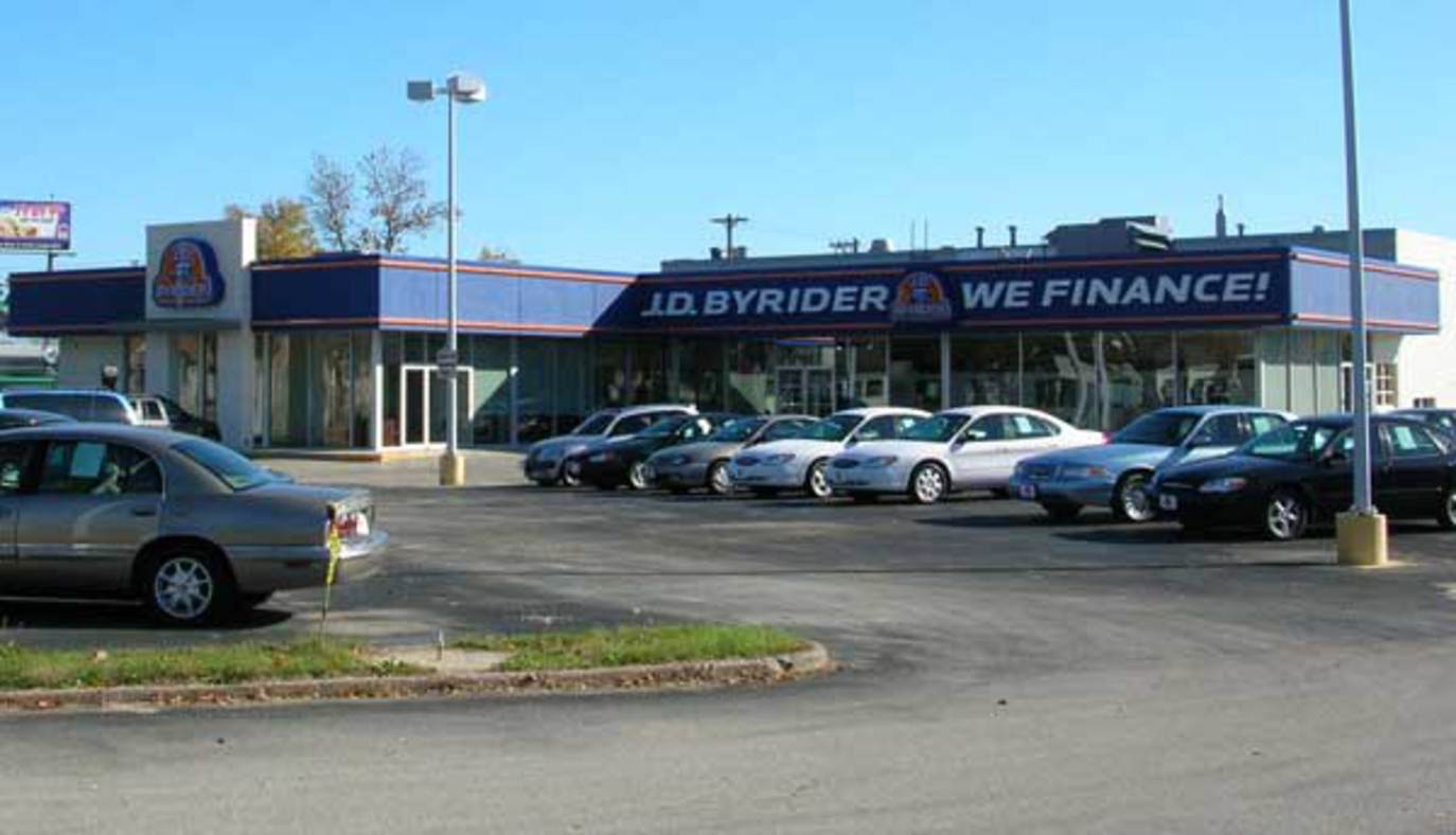 Buy Here Pay Here Car Dealership in Cedar Rapids, IA
